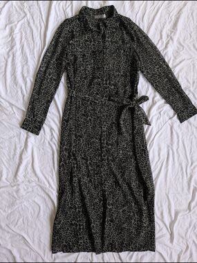 Mint VelvetOlive Green Leopard Print Long Sleeve Shirt Dress with Self-Tie Waist